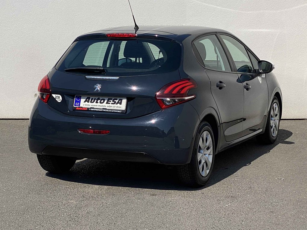Peugeot 208 1.2 PT 