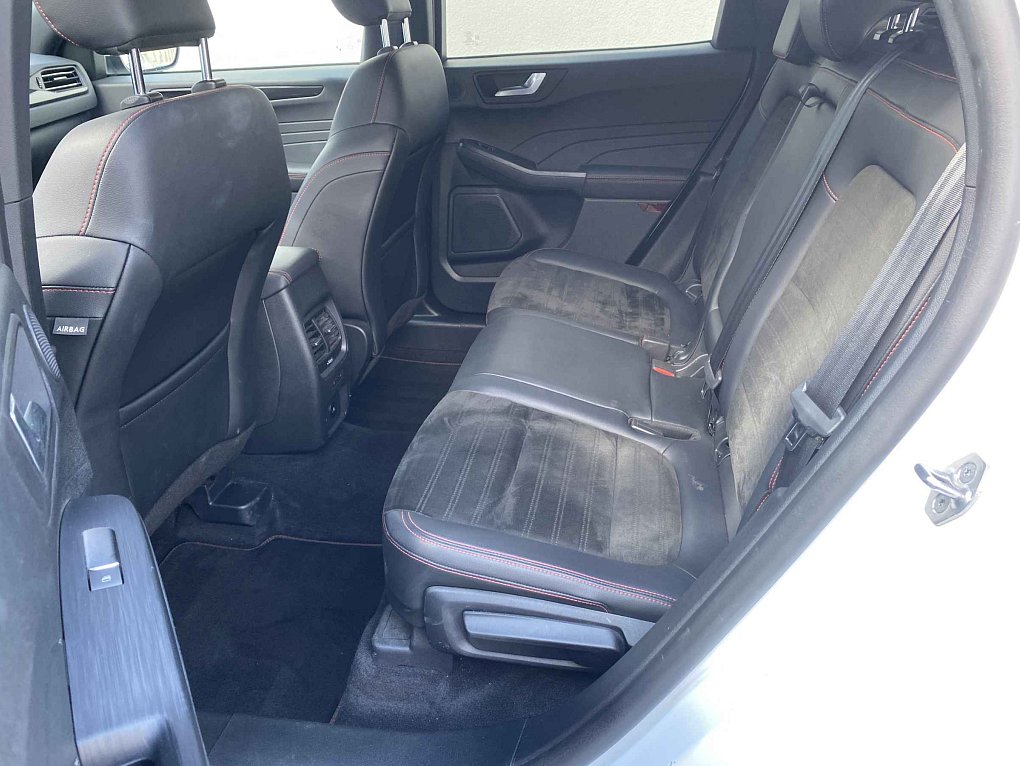 Ford Kuga 1.5 EB ST-Line