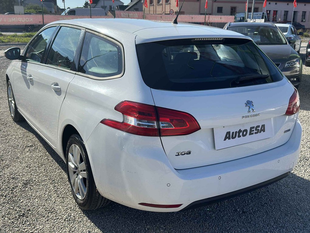 Peugeot 308 1.6 HDi 