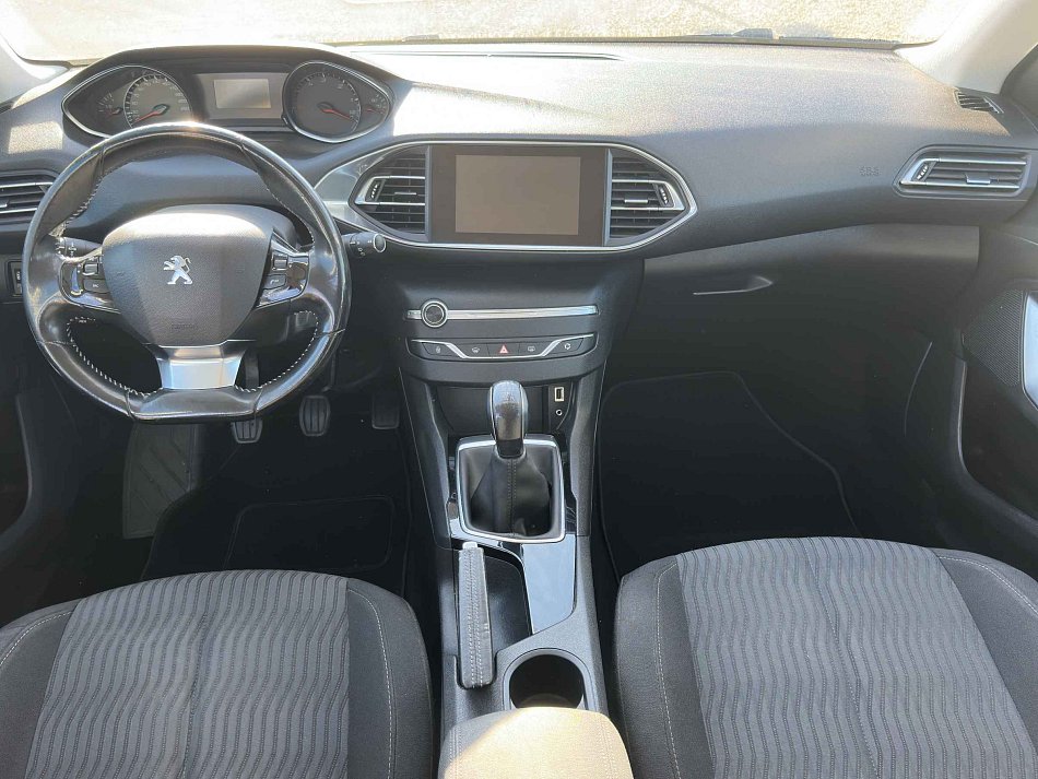Peugeot 308 1.6 HDi 