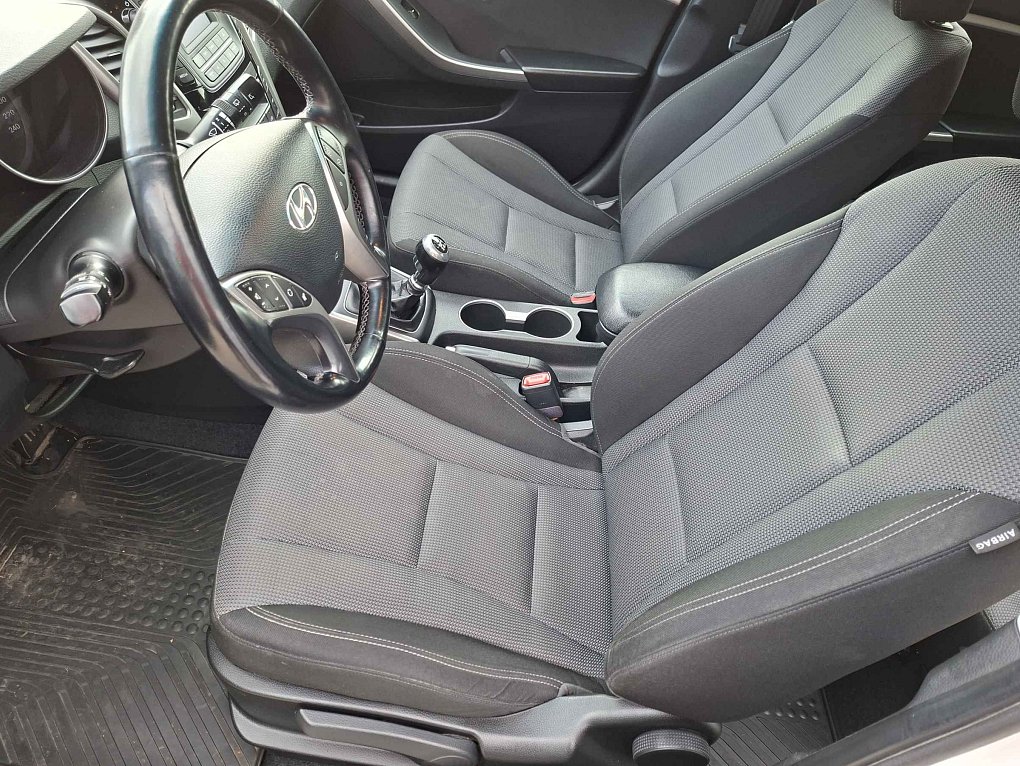 Hyundai I30 1.6GDi 
