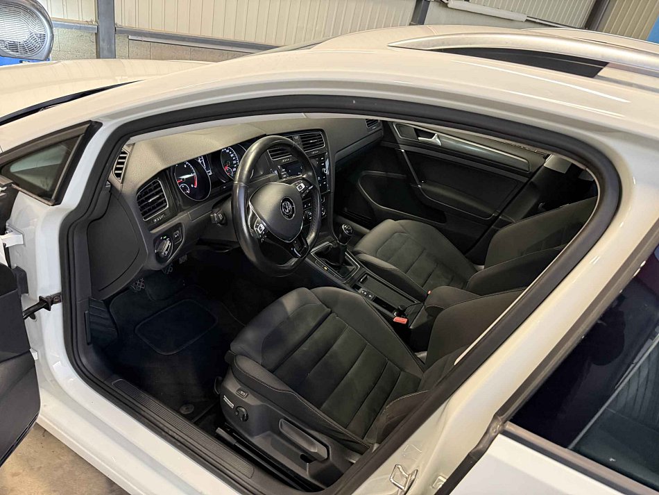 Volkswagen Golf 1.6TDi 