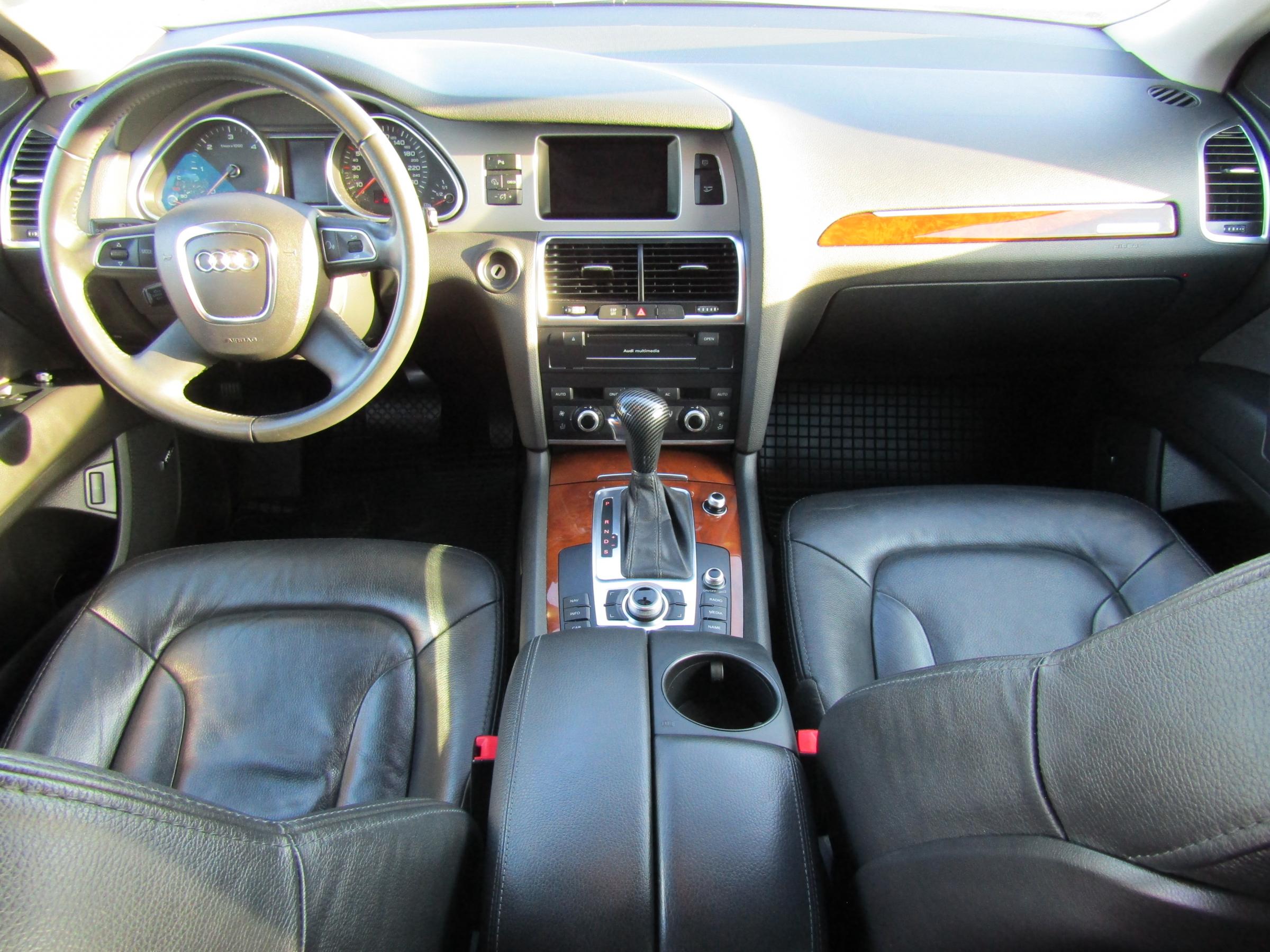 Audi Q7, 2010 - pohled č. 9