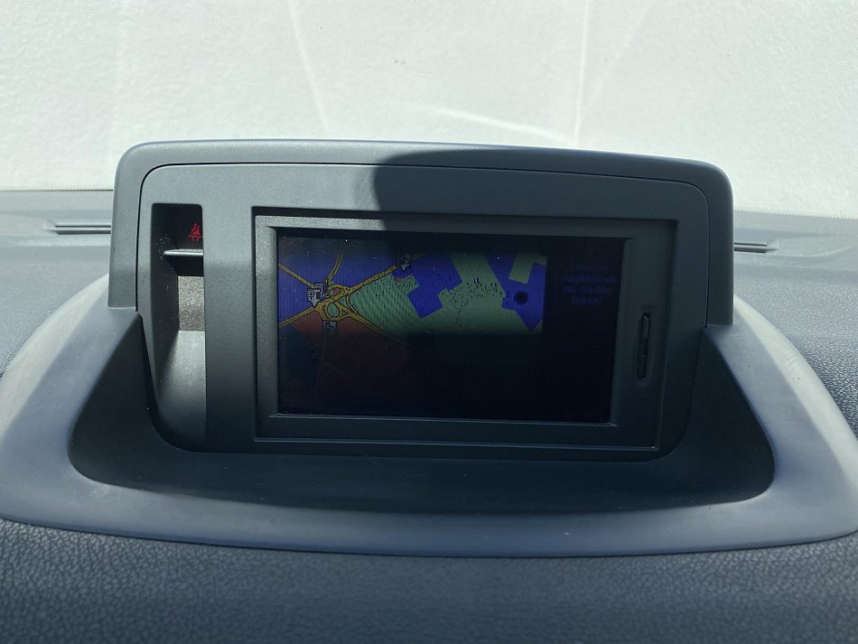 Renault Fluence 1.6i 