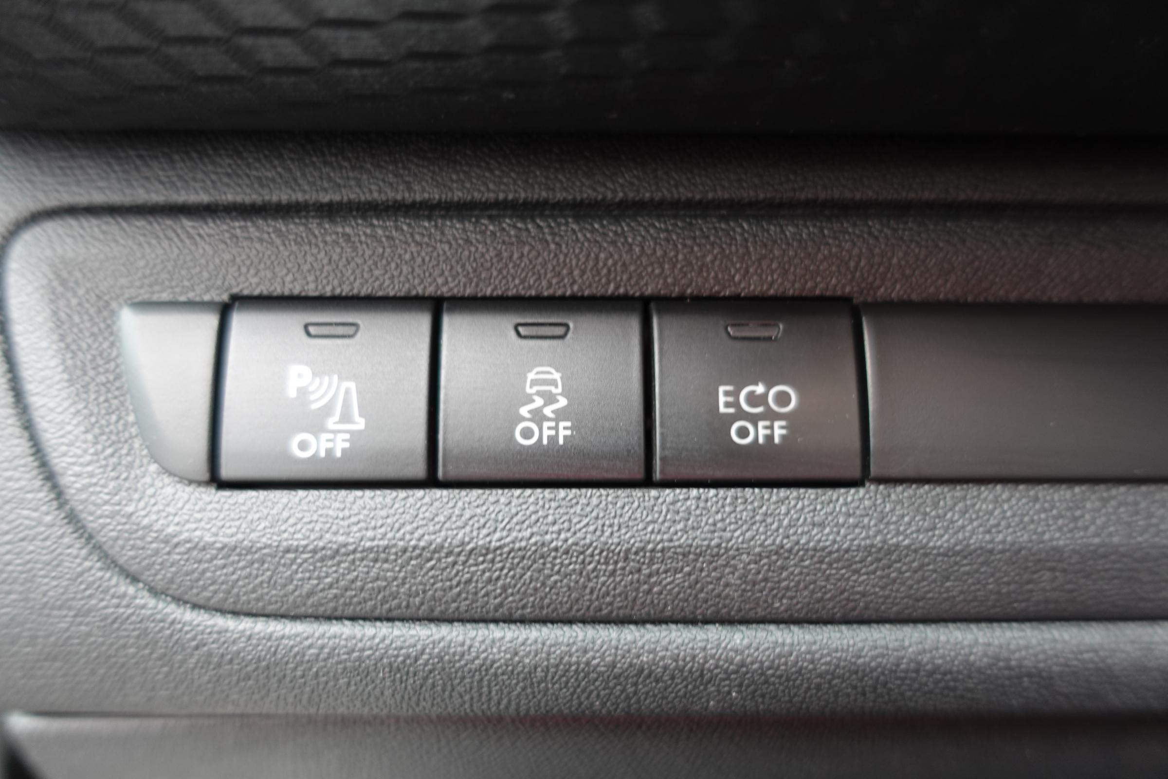 Peugeot 2008, 2016 - pohled č. 15