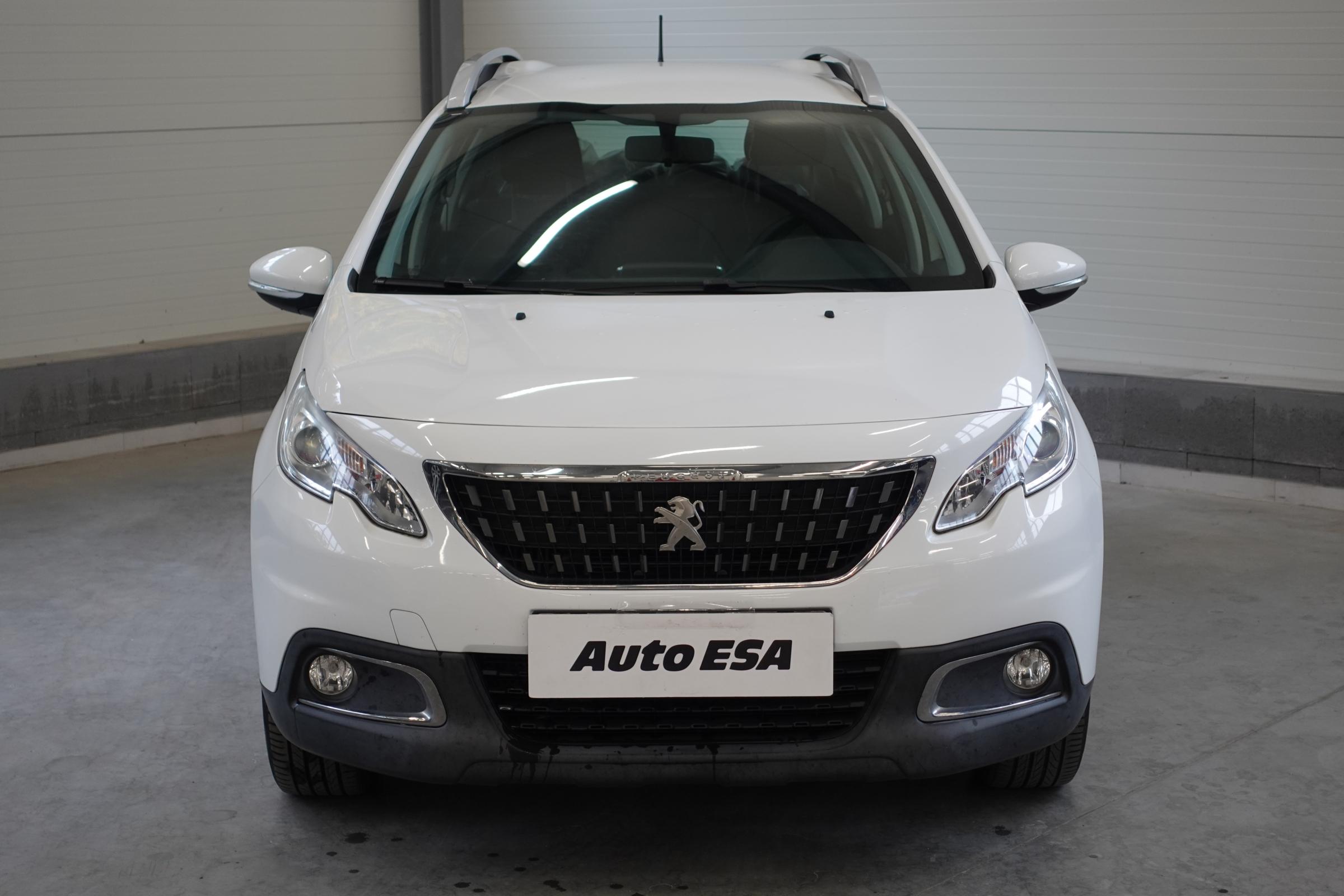 Peugeot 2008, 2016 - pohled č. 2