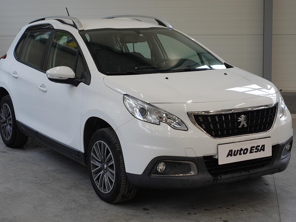 Peugeot 2008 1.2PT 