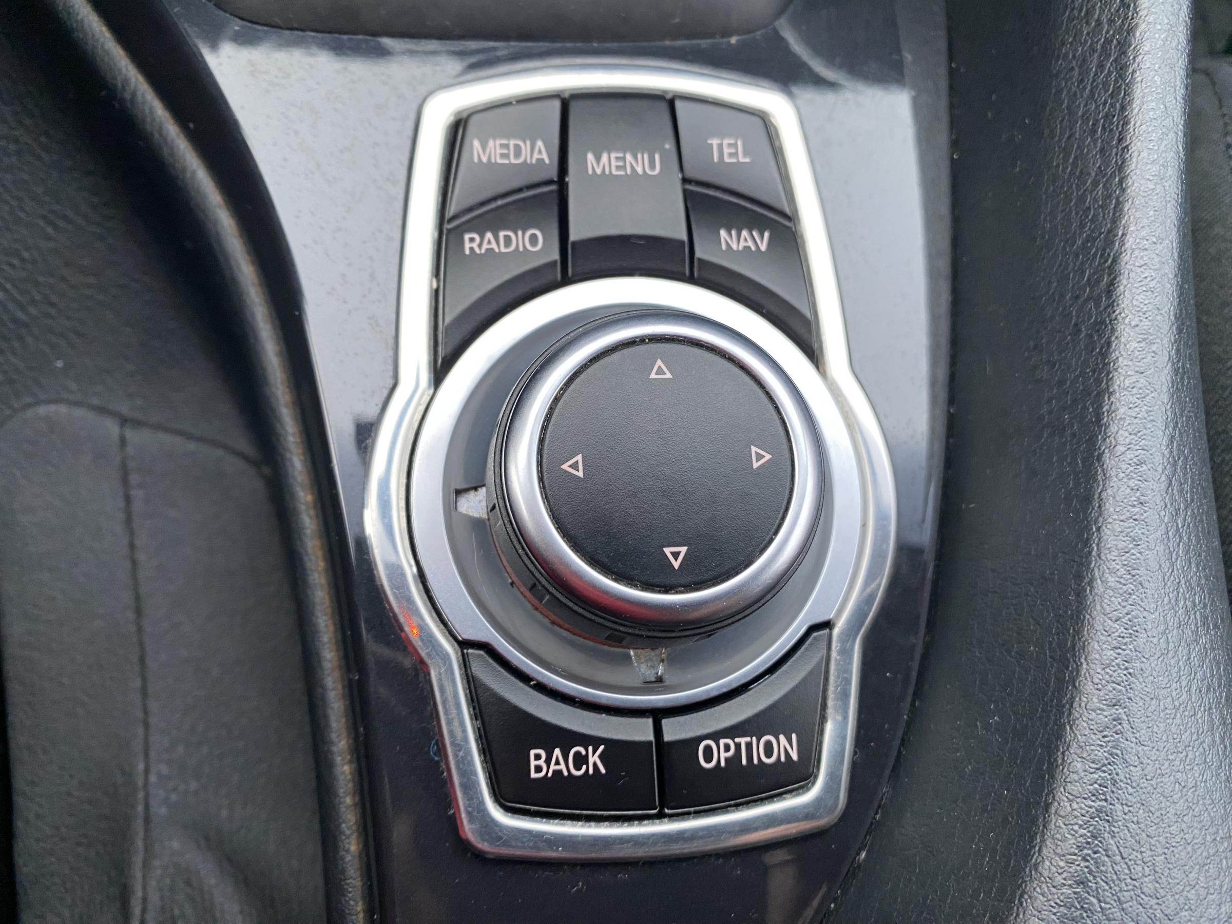 BMW X1, 2012 - pohled č. 20