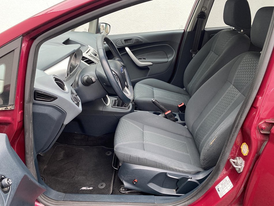 Ford Fiesta 1.25i Titanium