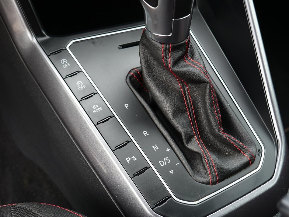 Volkswagen Polo 2.0TSi GTi