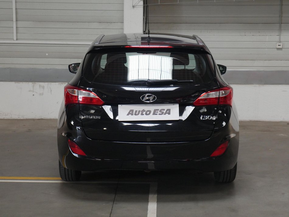 Hyundai I30 1.6i 