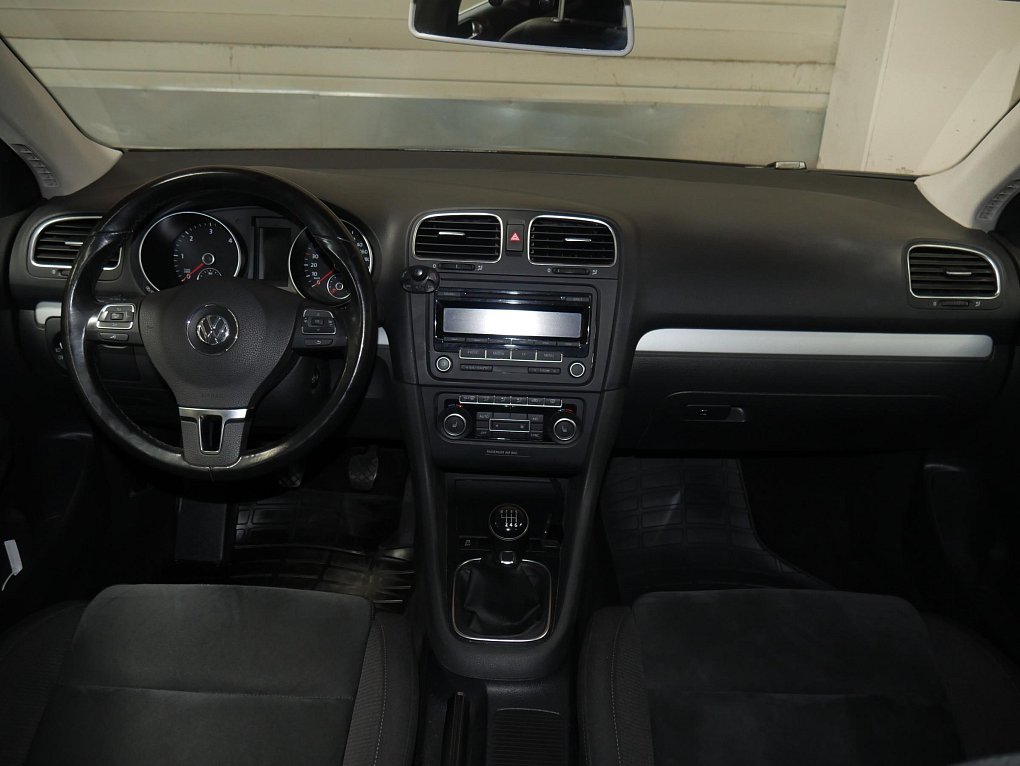 Volkswagen Golf 1.6.TDi  4x4