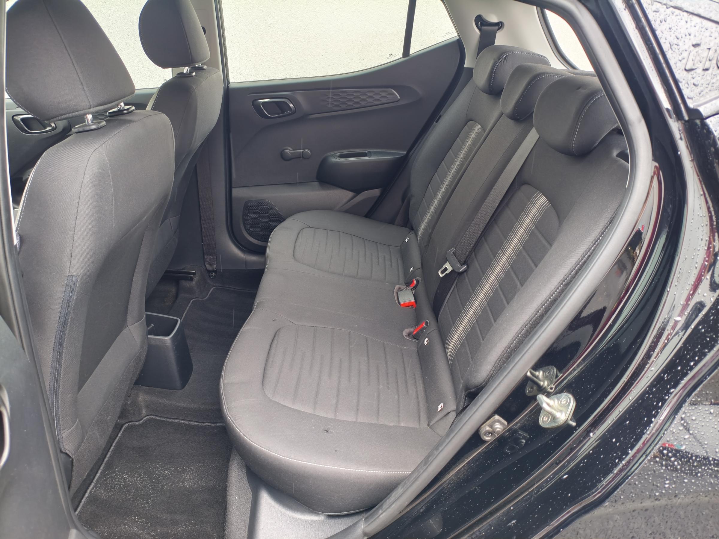 Hyundai i10, 2021 - pohled č. 13