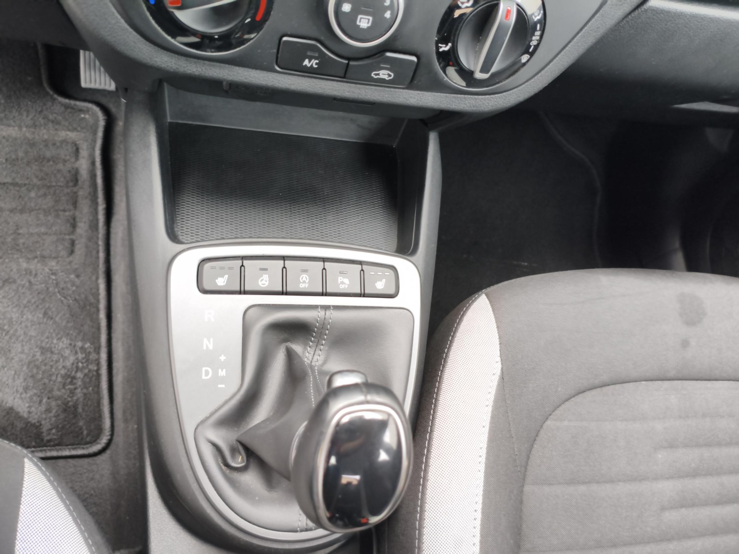 Hyundai i10, 2021 - pohled č. 19