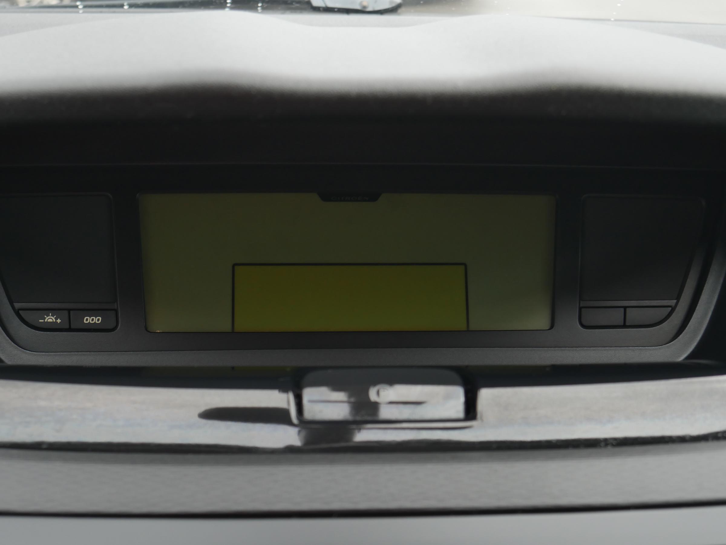 Citroën C4 Picasso, 2013 - pohled č. 12