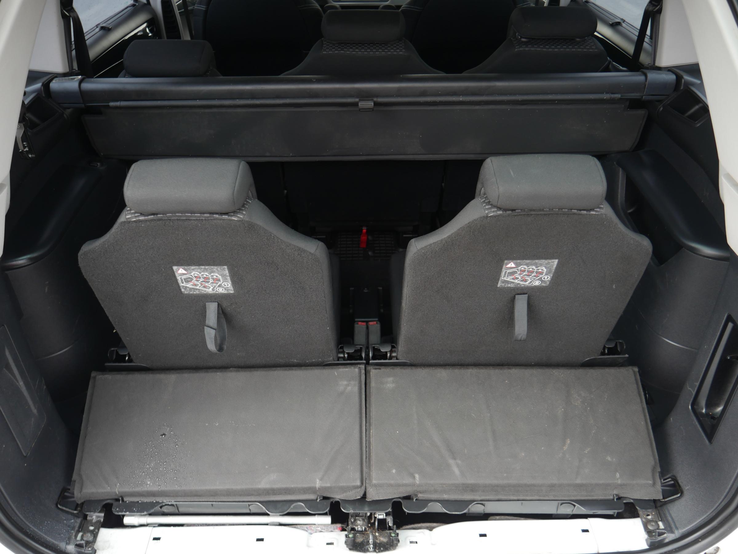 Citroën C4 Picasso, 2013 - pohled č. 7