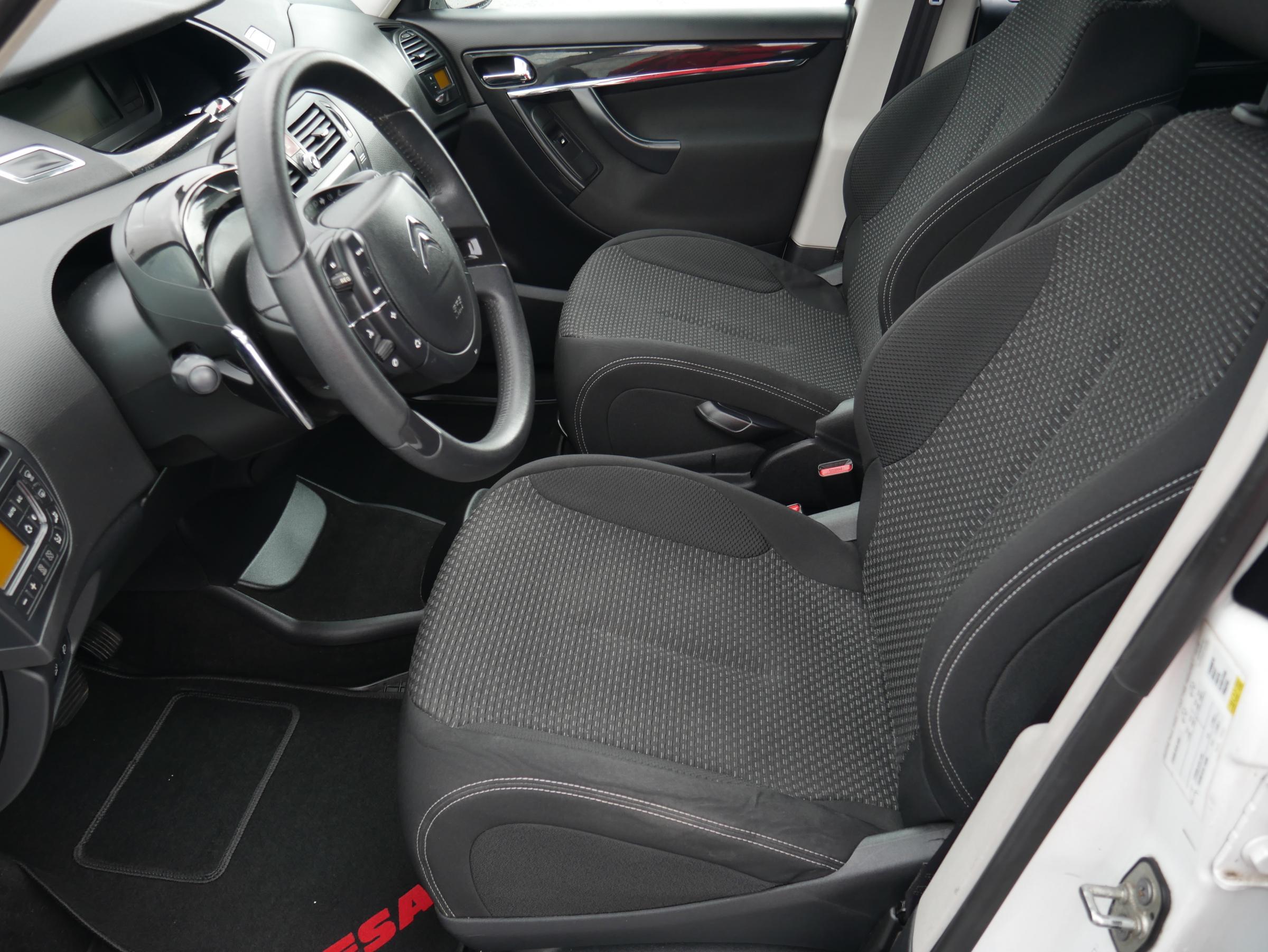 Citroën C4 Picasso, 2013 - pohled č. 8