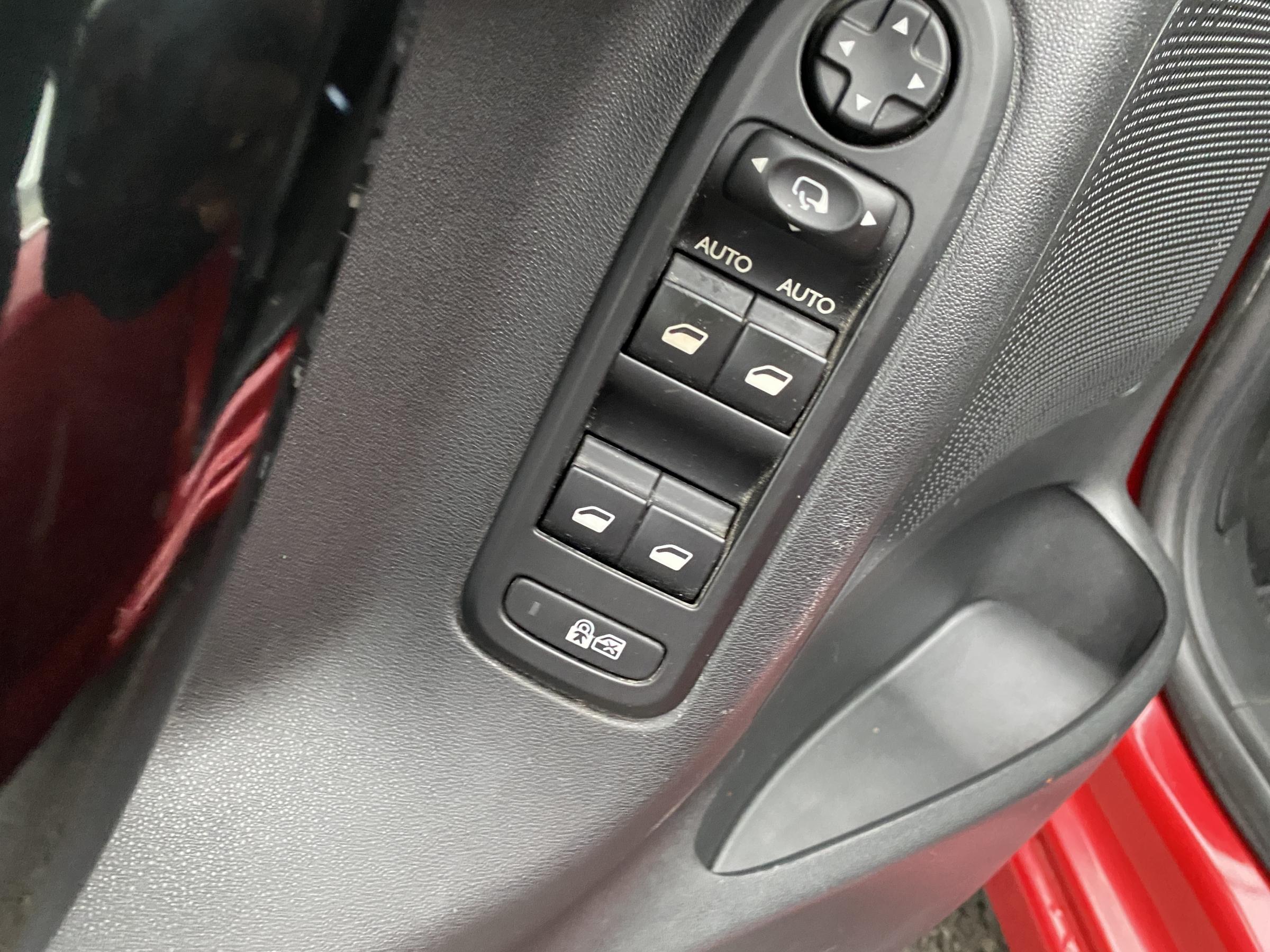 Citroën C3, 2014 - pohled č. 13