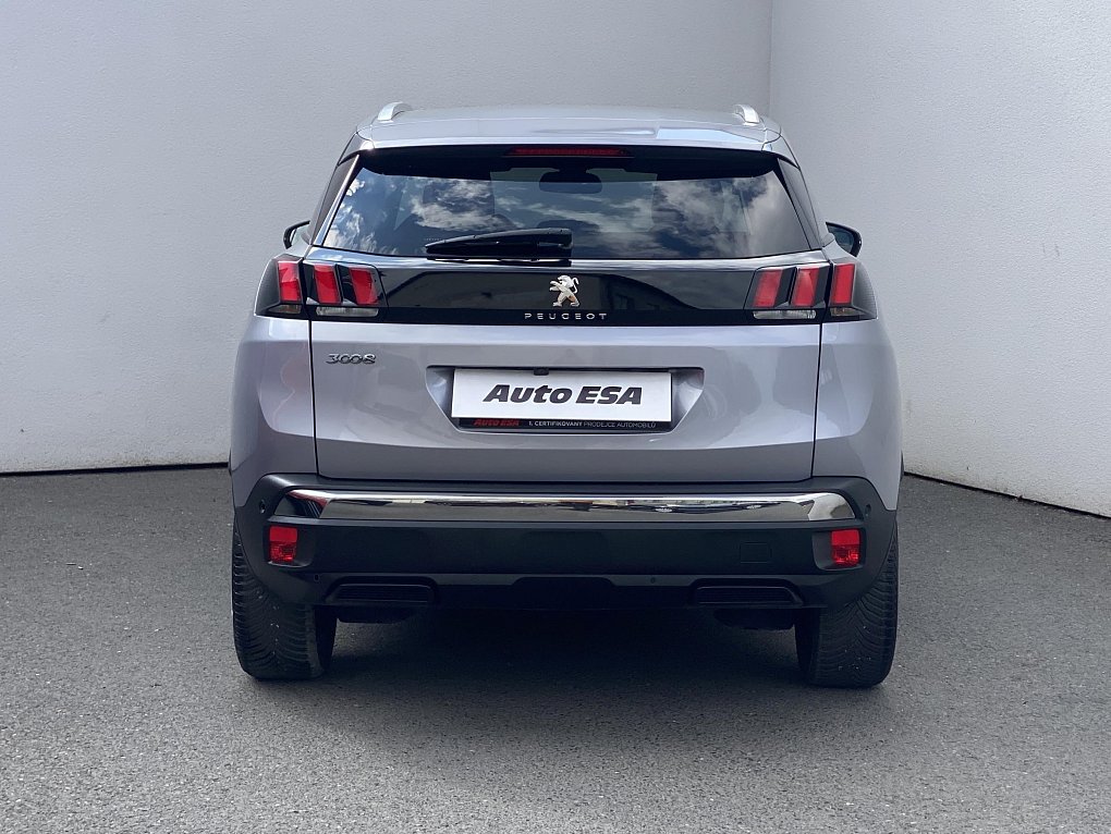 Peugeot 3008 1.2PT Allure