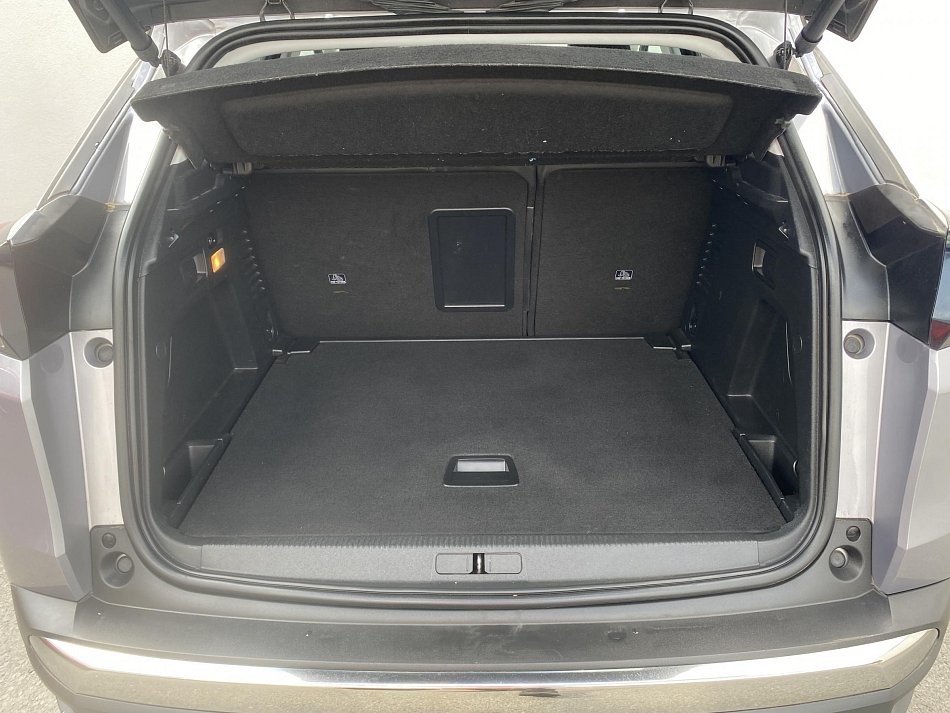 Peugeot 3008 1.2PT Allure
