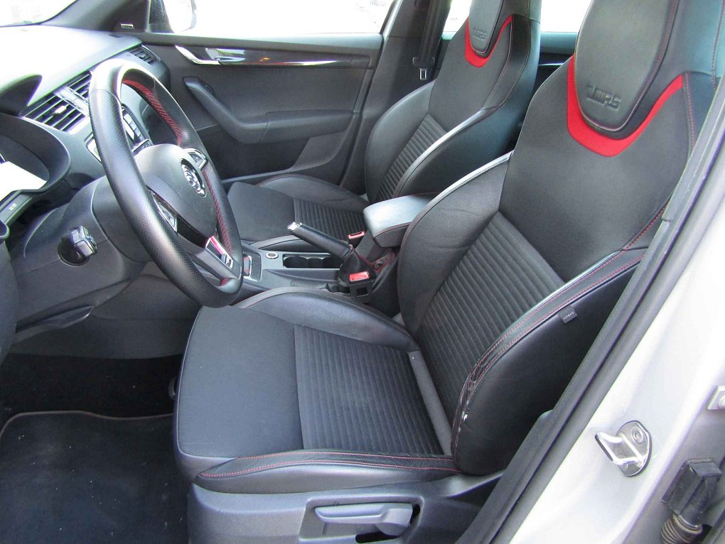 Škoda Octavia III 2.0 TSi RS Challange