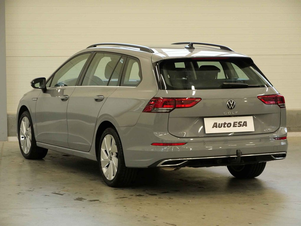 Volkswagen Golf 1.5 eTSi Style