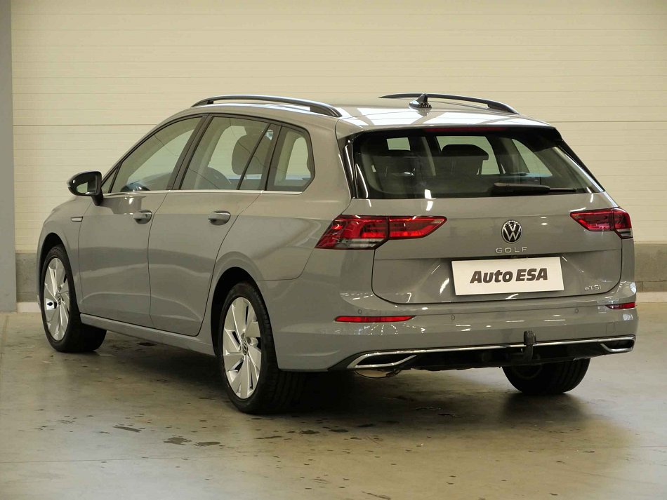 Volkswagen Golf 1.5 eTSi Style