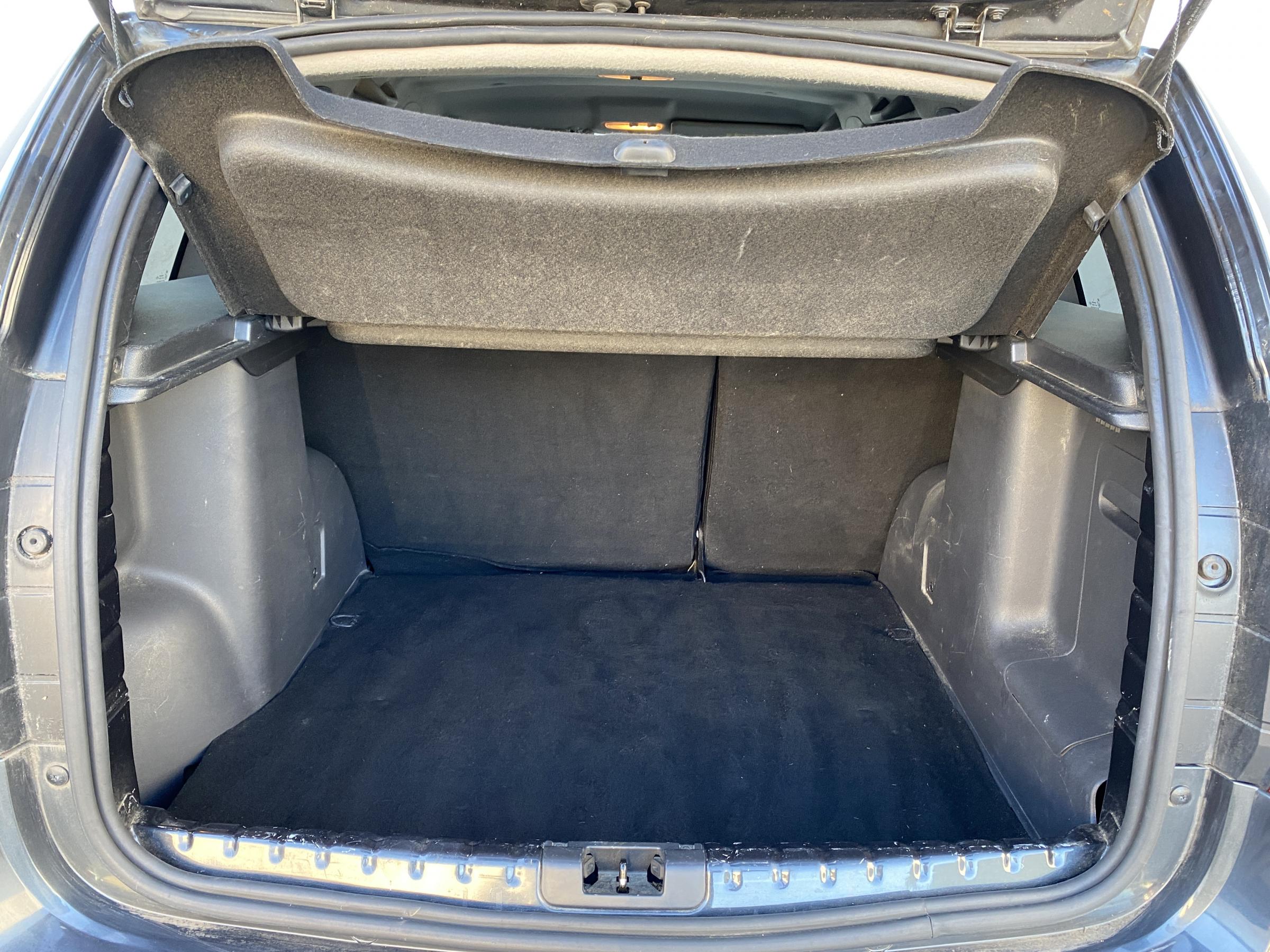 Dacia Duster, 2016 - pohled č. 7