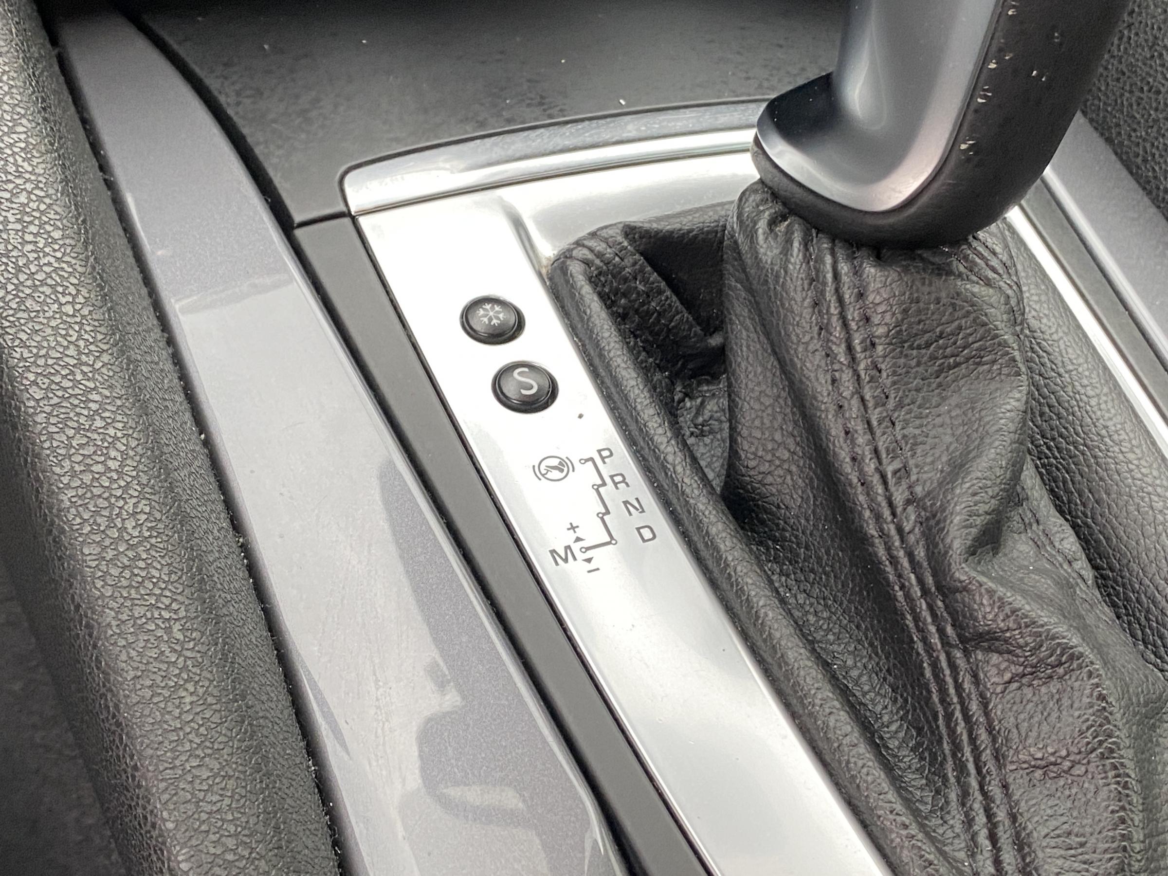 Citroën DS5, 2013 - pohled č. 15