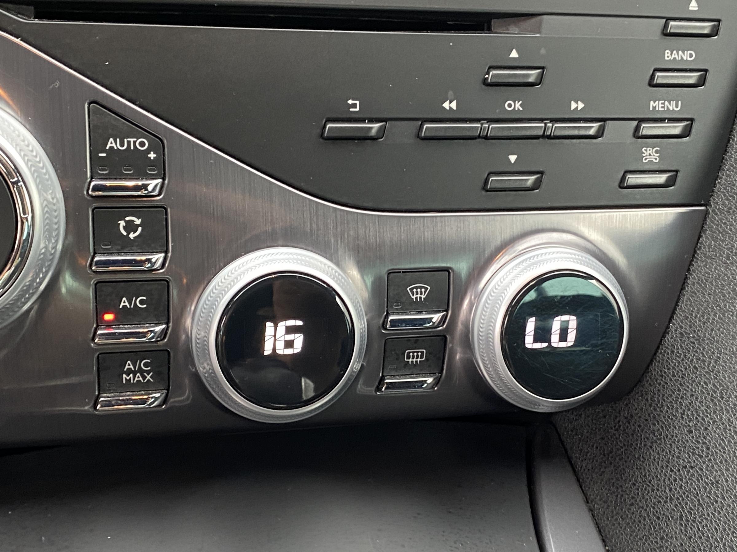 Citroën DS5, 2013 - pohled č. 17