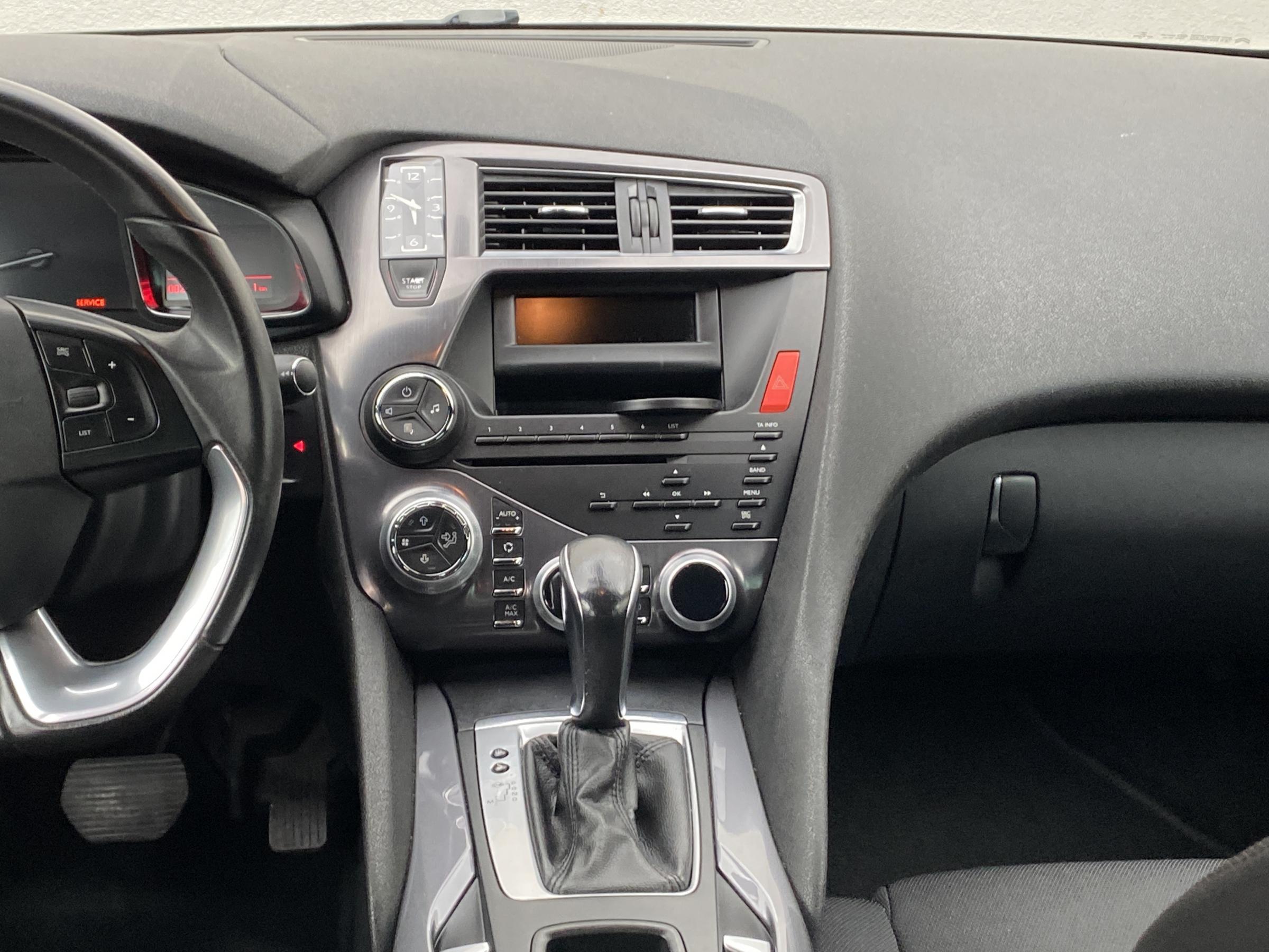 Citroën DS5, 2013 - pohled č. 9