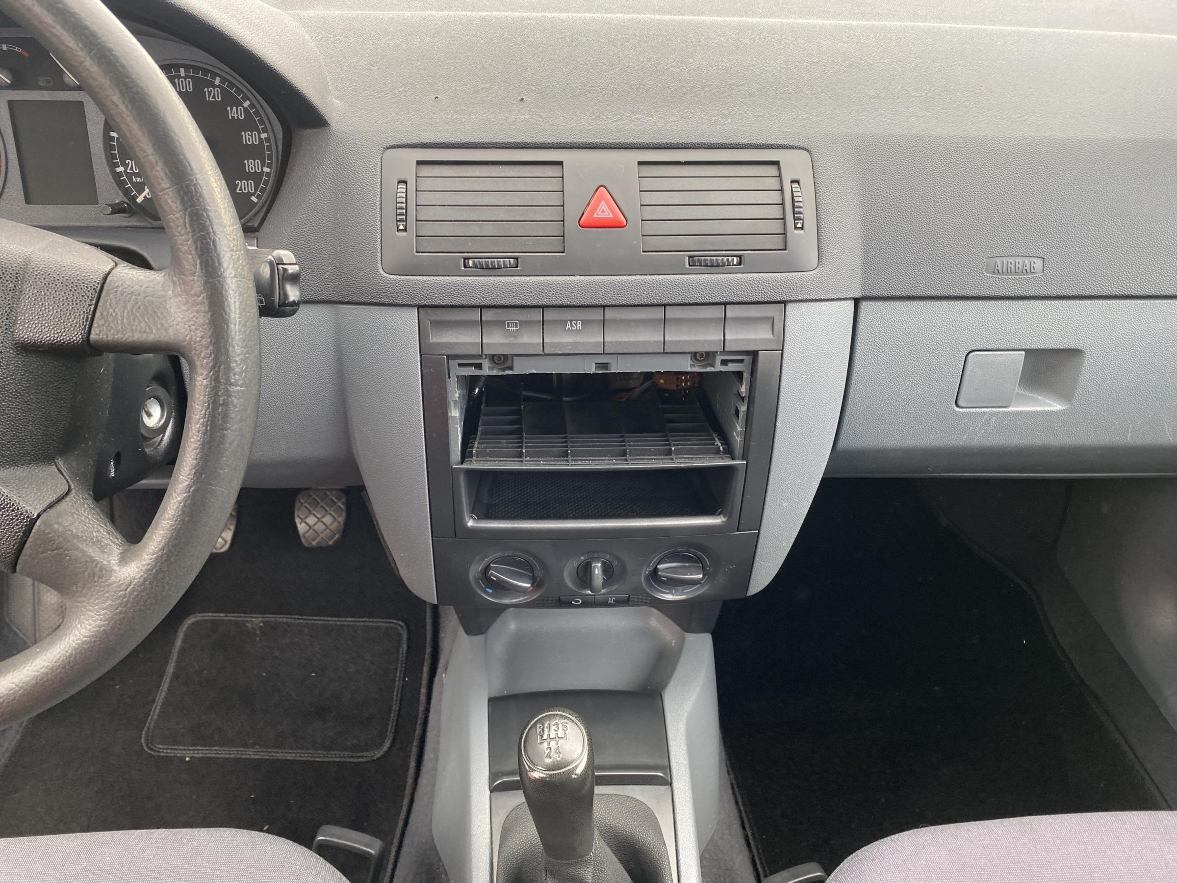 Škoda Fabia I, 2003 - pohled č. 12