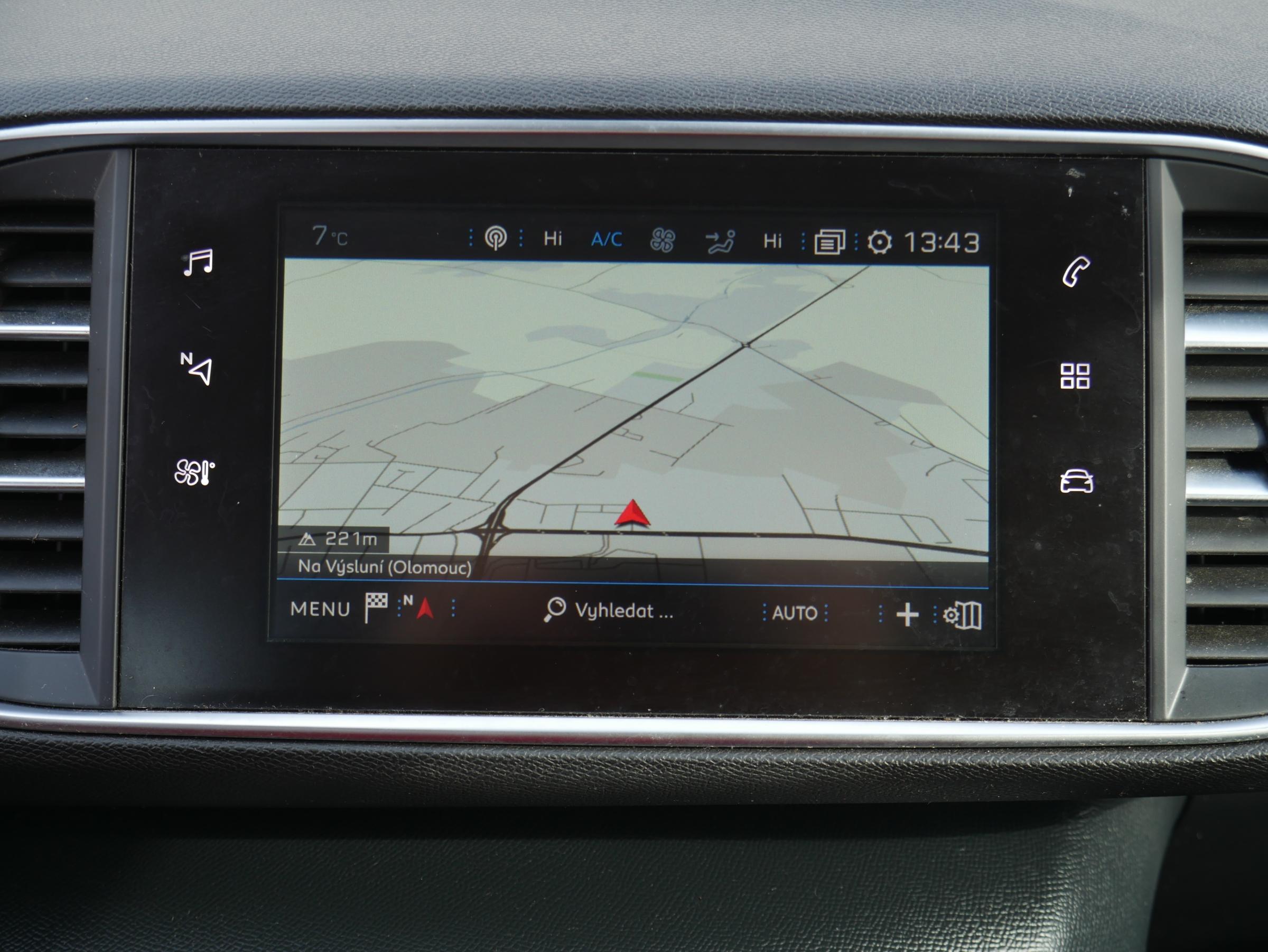 Peugeot 308, 2018 - pohled č. 14