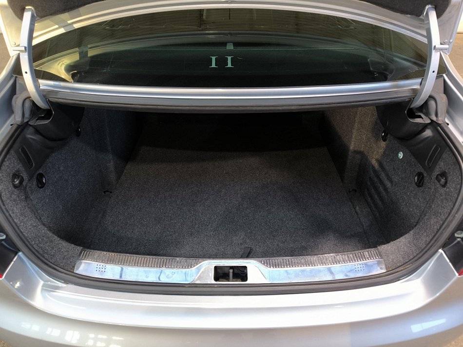 Škoda Superb II 2.0 TDi 