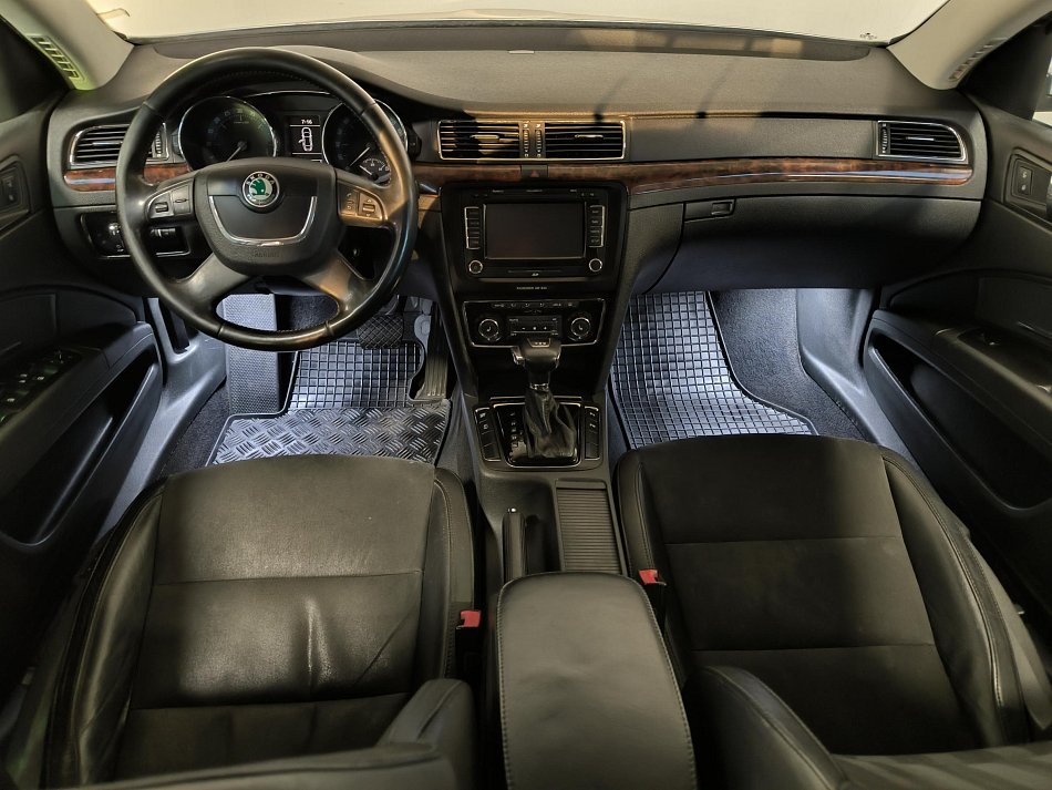 Škoda Superb II 2.0 TDi 