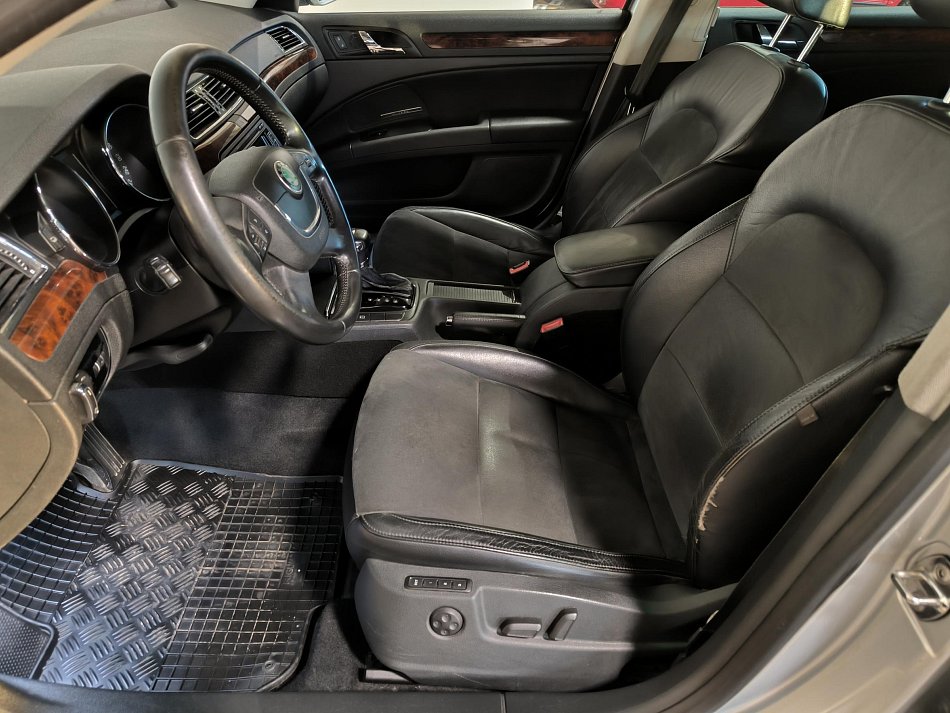 Škoda Superb II 2.0 TDi 