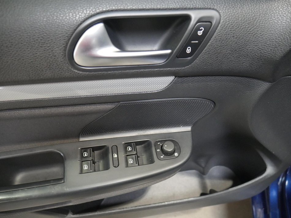 Volkswagen Golf 2.0TDi 