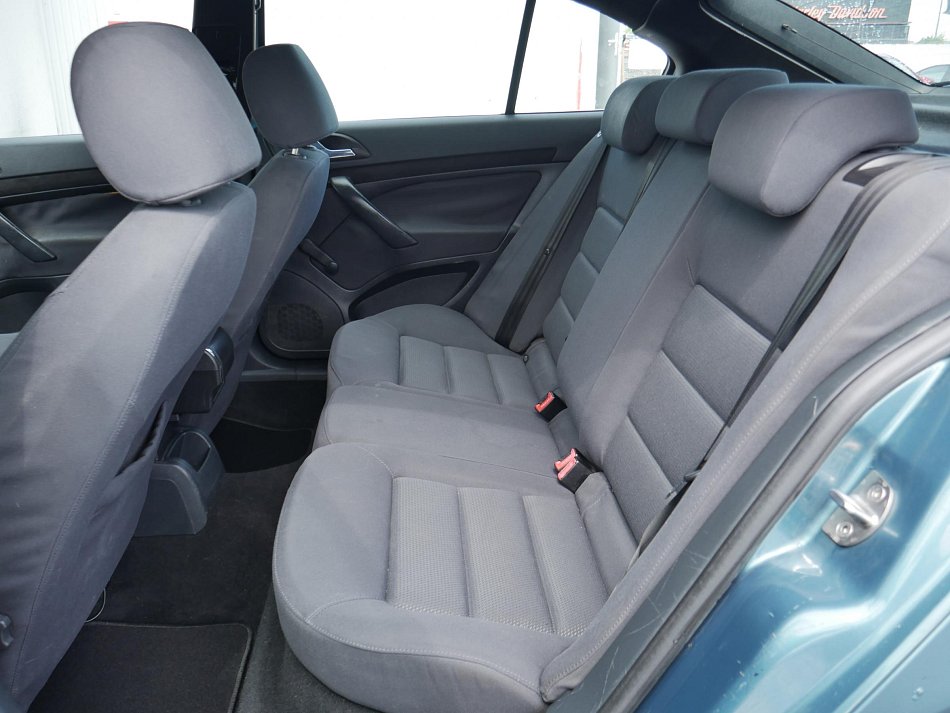 Škoda Octavia II 1.6MPi 