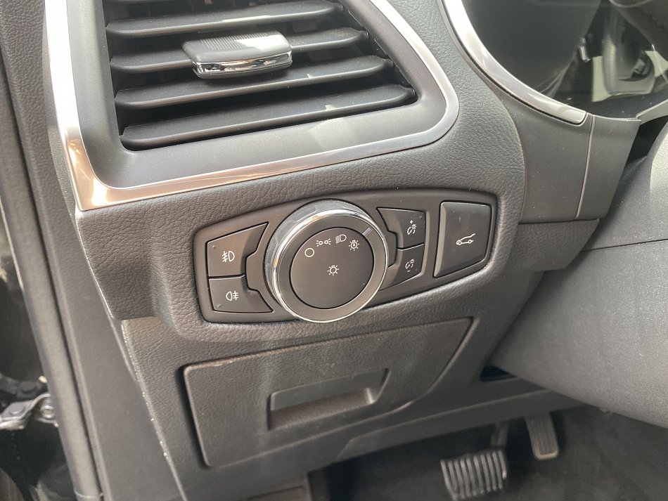 Ford S-MAX 2.0tdci  4x4, 7míst