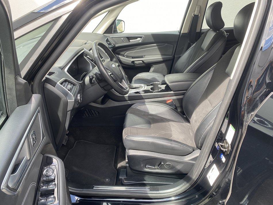Ford S-MAX 2.0tdci  4x4, 7míst