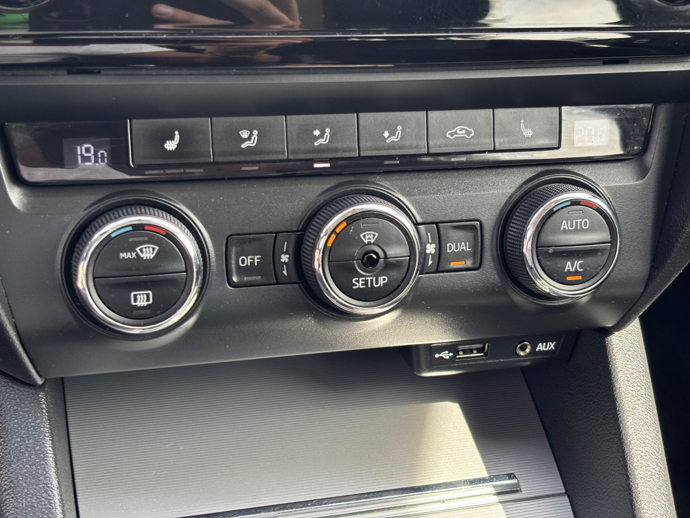 Škoda Octavia III, 2014 - pohled č. 15