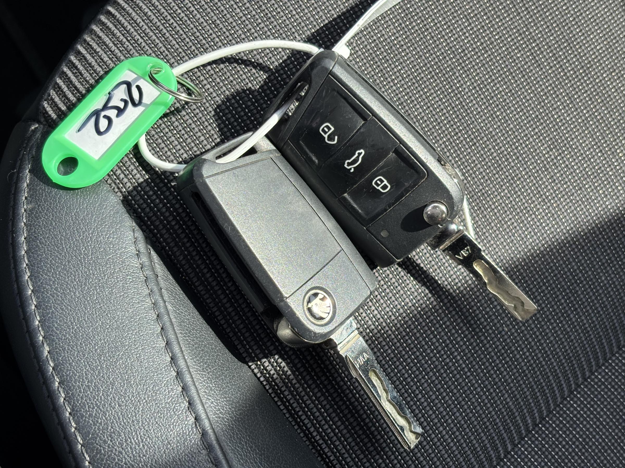 Škoda Octavia III, 2014 - pohled č. 19