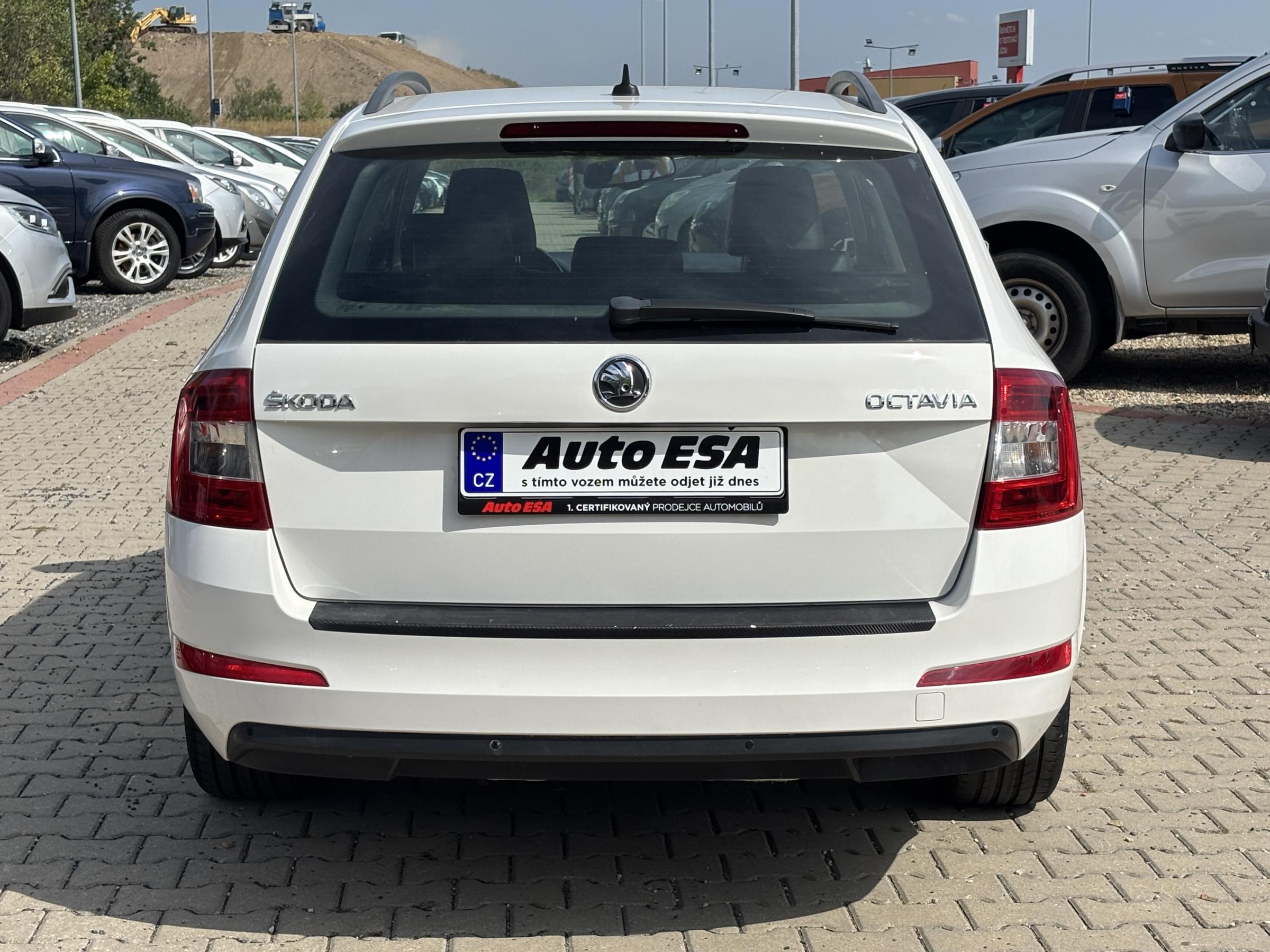 Škoda Octavia III, 2014 - pohled č. 5