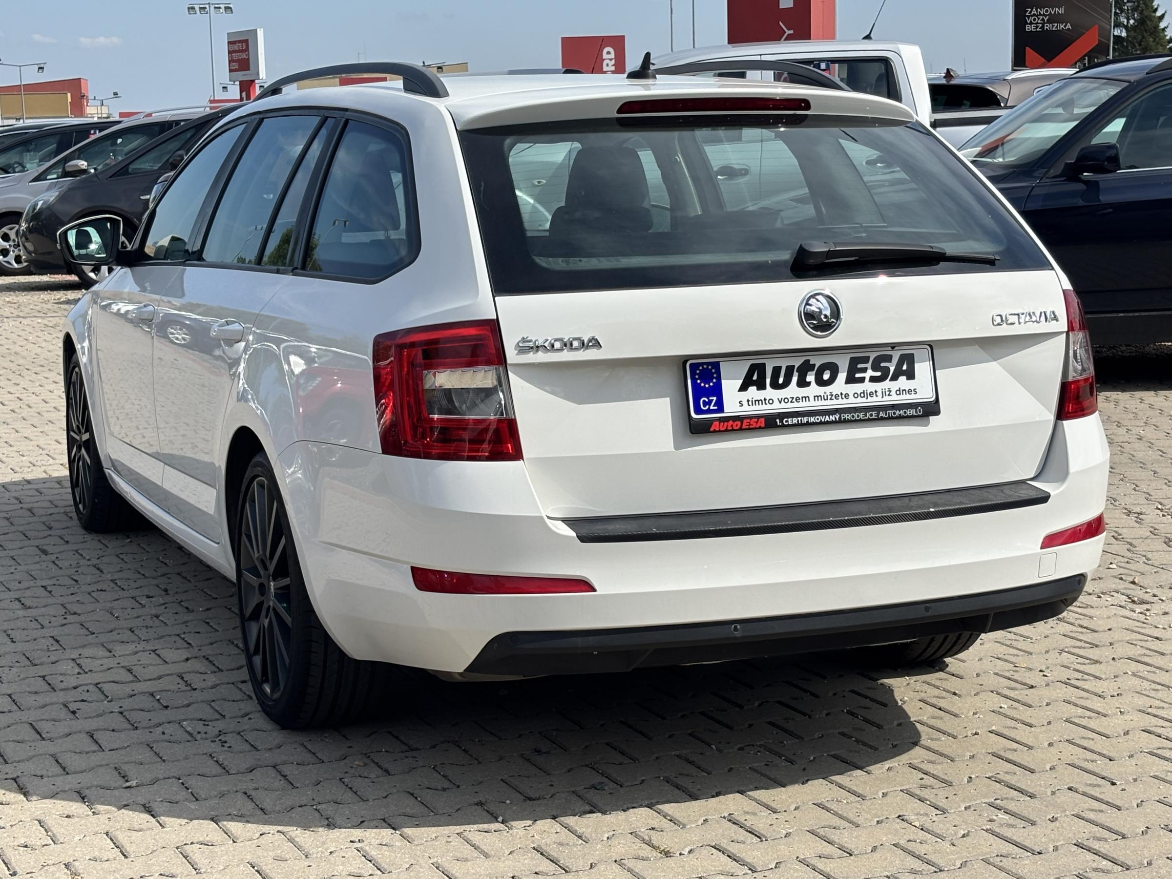 Škoda Octavia III, 2014 - pohled č. 6
