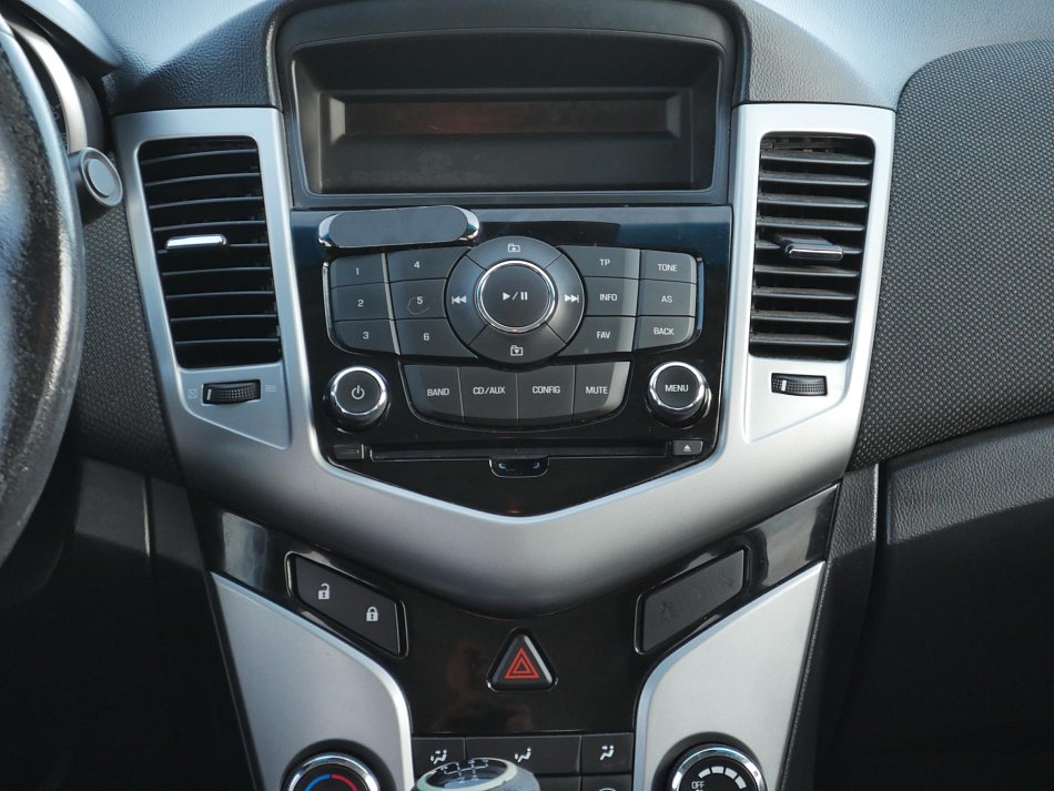 Chevrolet Cruze 1.6i 