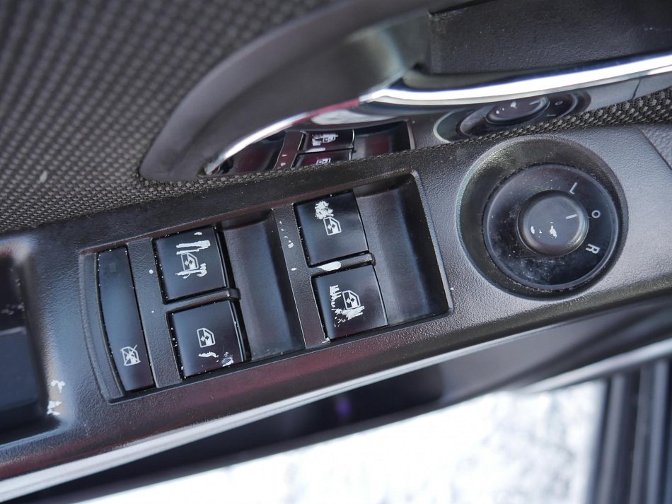 Chevrolet Cruze 1.6i 