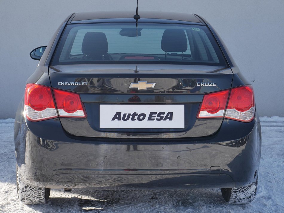 Chevrolet Cruze 1.6i 