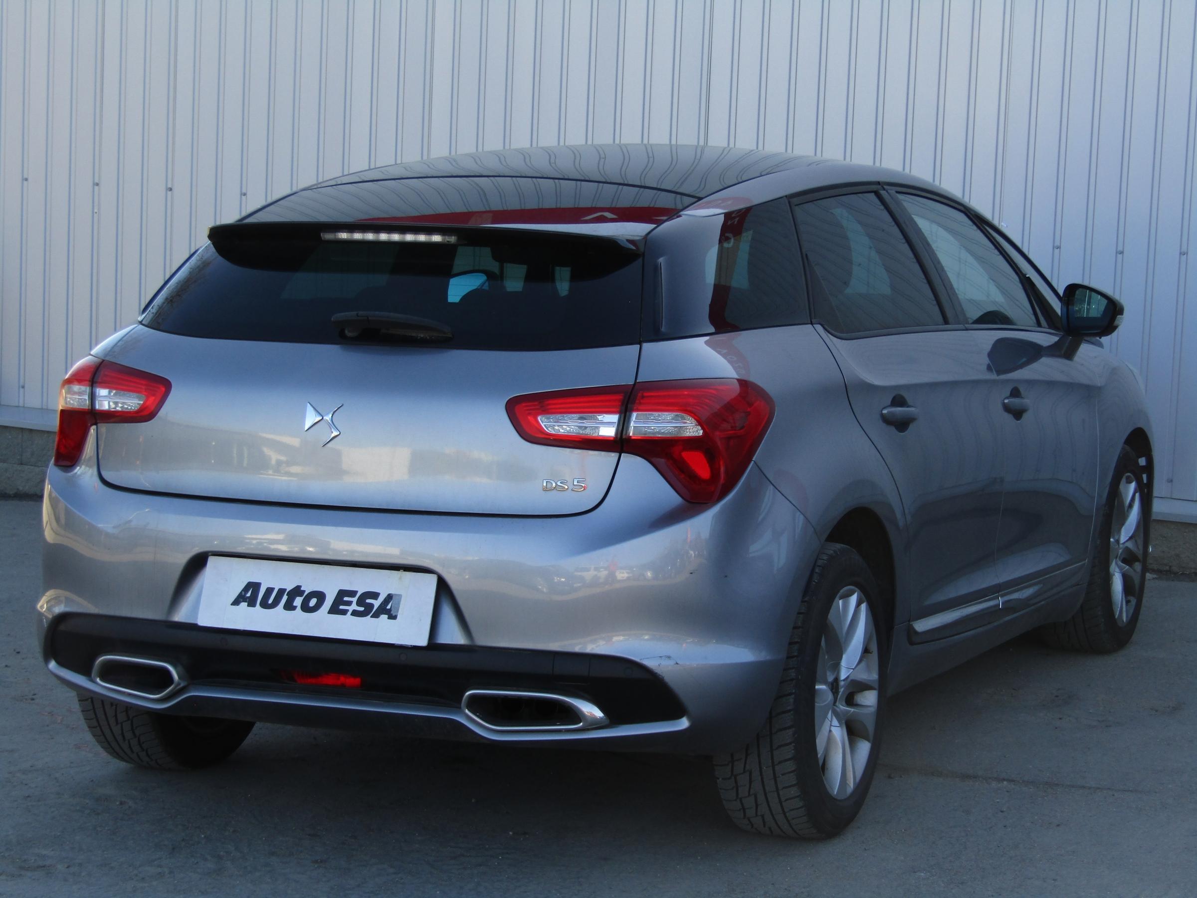 Citroën DS5, 2017 - pohled č. 4