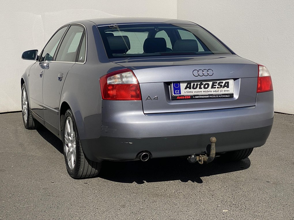 Audi A4 1.6i 