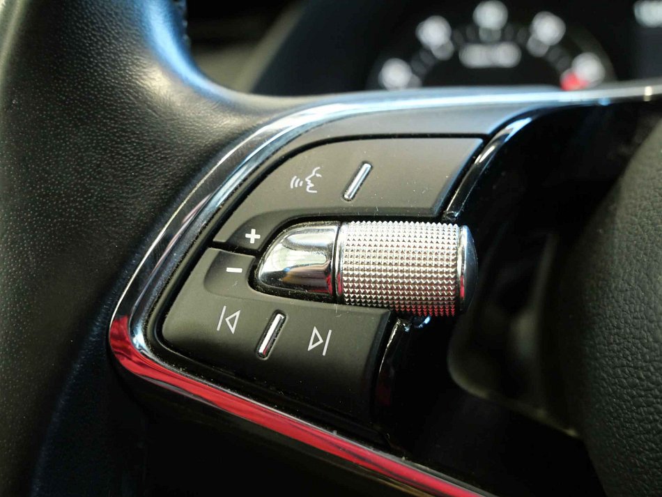 Škoda Octavia IV 1.5TSi 